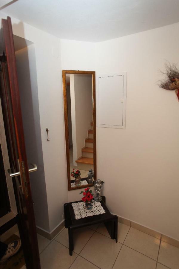 Accommodation Lily Vrana  Exterior foto
